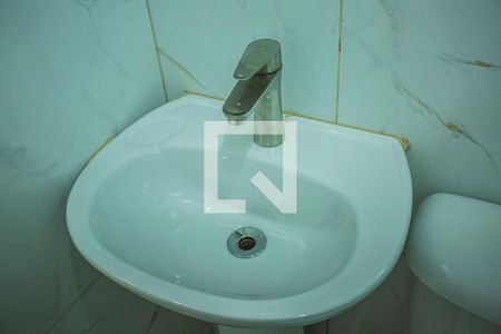 Casa de condomínio para alugar com 26m², 1 quarto e sem vagaBanheiro