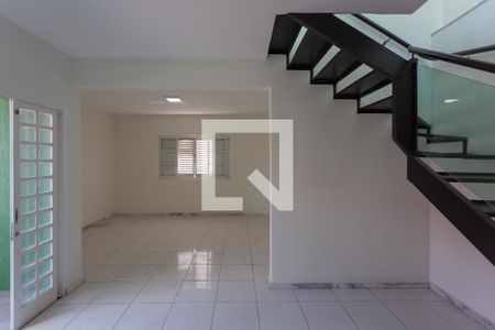Sala de casa à venda com 4 quartos, 300m² em Floresta, Belo Horizonte