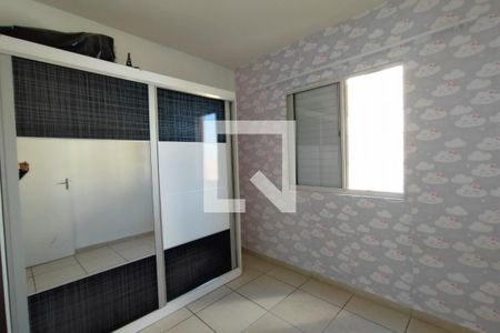 Quarto 2 de apartamento para alugar com 2 quartos, 50m² em Residencial Cosmos, Campinas