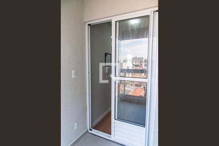 Apartamento à venda com 32m², 1 quarto e sem vaga Apartamento à venda com 32m², 1 quarto e sem vagaVaranda