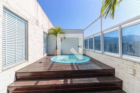 Apartamento à venda com 182m², 3 quartos e 2 vagasTerraço