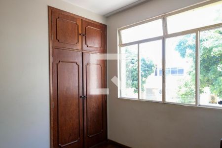 Apartamento à venda com 94m², 3 quartos e 2 vagasQuarto 3