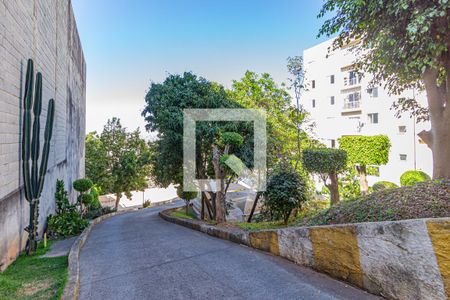 Apartamento para alugar com 72m², 2 quartos e 1 vagaÁrea comum 