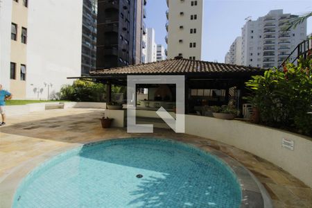 Apartamento para alugar com 143m², 3 quartos e 2 vagasÁrea comum - Piscina
