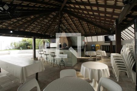 Apartamento para alugar com 143m², 3 quartos e 2 vagasÁrea comum - Churrasqueira