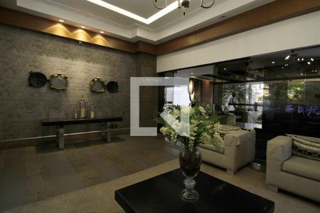 Apartamento para alugar com 143m², 3 quartos e 2 vagasHall social