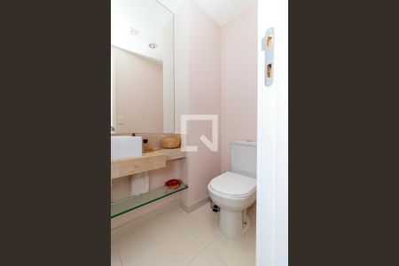 Apartamento à venda com 106m², 2 quartos e 2 vagasBanheiro