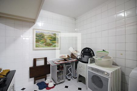 Casa à venda com 204m², 3 quartos e 2 vagasÁrea de Serviço