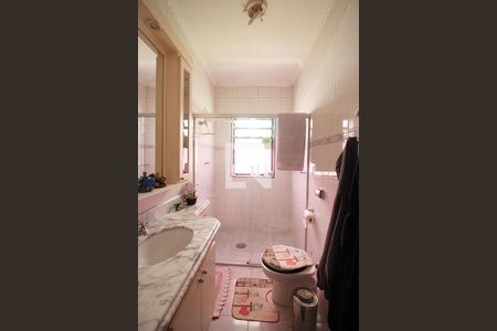 Casa à venda com 204m², 3 quartos e 2 vagasBanheiro Social