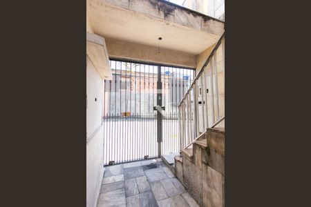 Entrada  de casa para alugar com 1 quarto, 30m² em Vila Carmosina, São Paulo
