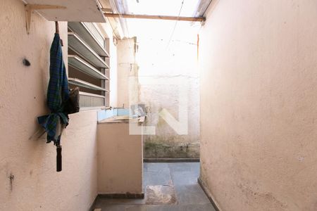 Casa para alugar com 30m², 1 quarto e sem vaga Casa para alugar com 30m², 1 quarto e sem vagaÁrea de Serviço