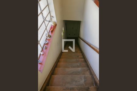 Escada de casa à venda com 3 quartos, 600m² em Lapa, São Paulo