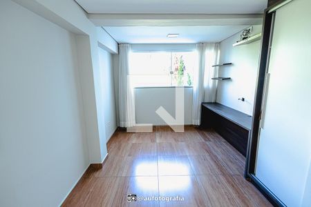 Suíte de casa à venda com 4 quartos, 90m² em Itapoã, Belo Horizonte