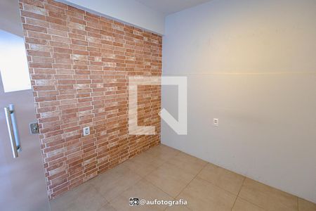 Casa à venda com 90m², 4 quartos e 8 vagas Casa à venda com 90m², 4 quartos e 8 vagasQuarto 2