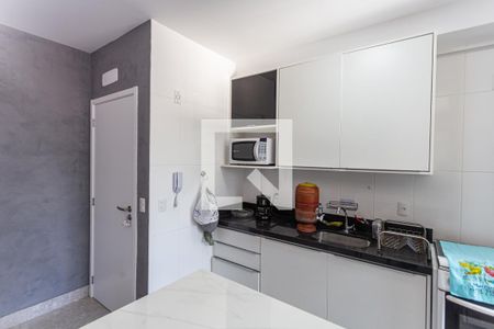 Apartamento para alugar com 62m², 2 quartos e 2 vagasCozinha