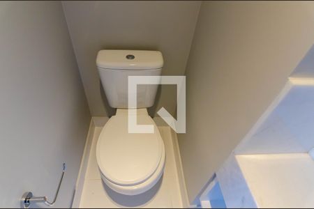 Apartamento à venda com 105m², 2 quartos e 2 vagas Apartamento à venda com 105m², 2 quartos e 2 vagasLavabo