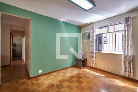 Sala de apartamento para alugar com 3 quartos, 77m² em Vila Isabel, Rio de Janeiro