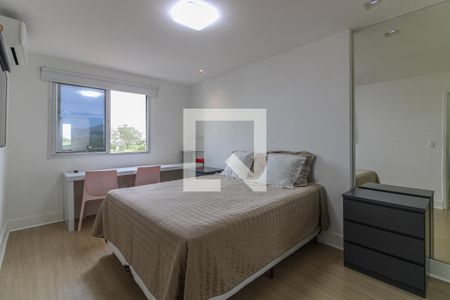 Suíte de apartamento para alugar com 2 quartos, 90m² em Recreio dos Bandeirantes, Rio de Janeiro