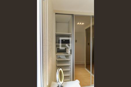 Closet de apartamento para alugar com 2 quartos, 90m² em Recreio dos Bandeirantes, Rio de Janeiro