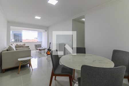 Sala de apartamento para alugar com 2 quartos, 90m² em Recreio dos Bandeirantes, Rio de Janeiro