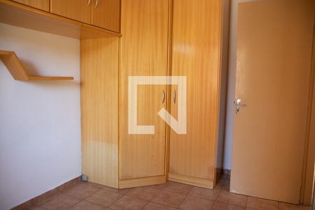 Quarto 2 de apartamento para alugar com 2 quartos, 51m² em Vila Irmaos Arnoni, São Paulo