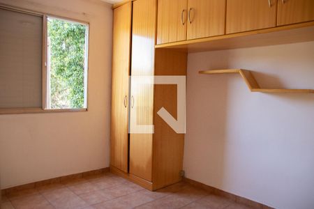 Quarto 2 de apartamento para alugar com 2 quartos, 51m² em Vila Irmaos Arnoni, São Paulo