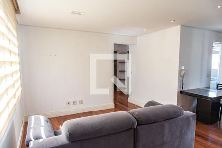 Sala de apartamento para alugar com 3 quartos, 67m² em Vila Mariana, São Paulo