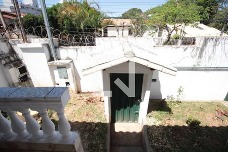 Casa à venda com 200m², 3 quartos e 3 vagasVaranda