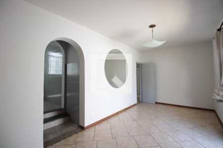 Casa à venda com 200m², 3 quartos e 3 vagasCopa