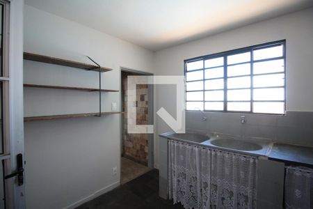 Casa à venda com 200m², 3 quartos e 3 vagasArea de Serviço