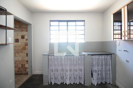 Casa à venda com 200m², 3 quartos e 3 vagasArea de Serviço