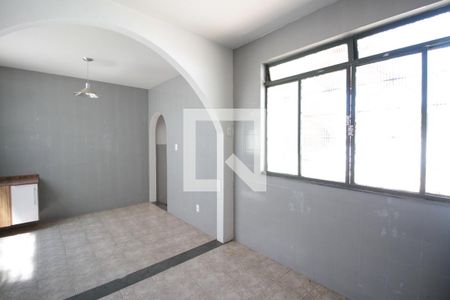 Casa à venda com 200m², 3 quartos e 3 vagasCozinha