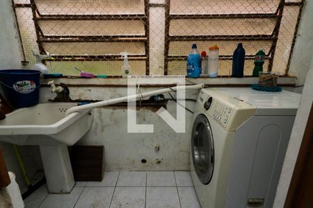 Apartamento à venda com 72m², 2 quartos e sem vaga Apartamento à venda com 72m², 2 quartos e sem vagaÁrea de Serviço