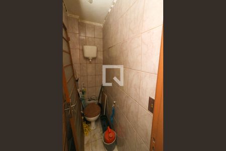 Apartamento à venda com 72m², 2 quartos e sem vaga Apartamento à venda com 72m², 2 quartos e sem vagaBanheiro de serviço
