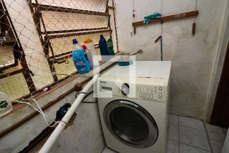 Apartamento à venda com 72m², 2 quartos e sem vaga Apartamento à venda com 72m², 2 quartos e sem vagaÁrea de Serviço