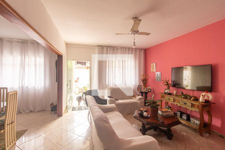 Sala de casa para alugar com 3 quartos, 126m² em Guaratiba, Rio de Janeiro