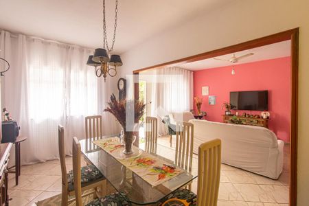 Sala de casa para alugar com 3 quartos, 126m² em Guaratiba, Rio de Janeiro