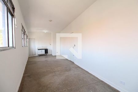 Sala/Quarto de kitnet/studio para alugar com 1 quarto, 35m² em Quarta Parada, São Paulo