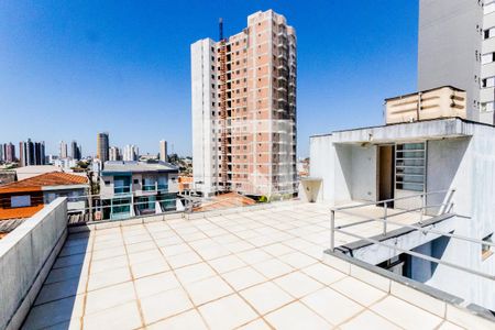 Casa para alugar com 200m², 3 quartos e 6 vagas Casa para alugar com 200m², 3 quartos e 6 vagasTerraço