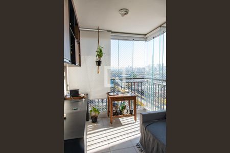 Apartamento para alugar com 54m², 2 quartos e 1 vaga Apartamento para alugar com 54m², 2 quartos e 1 vagaVaranda