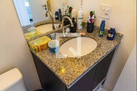 Apartamento para alugar com 54m², 2 quartos e 1 vaga Apartamento para alugar com 54m², 2 quartos e 1 vagaBanheiro