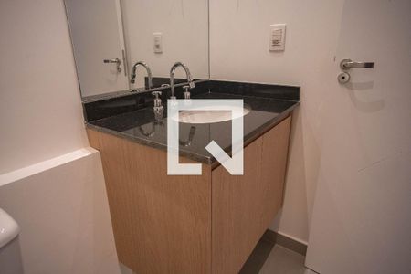 Banheiro de apartamento para alugar com 1 quarto, 26m² em Perdizes, São Paulo