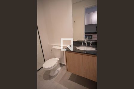Banheiro de apartamento para alugar com 1 quarto, 26m² em Perdizes, São Paulo