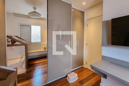 Apartamento à venda com 107m², 3 quartos e 4 vagasQuarto 2