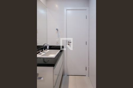 Apartamento à venda com 107m², 3 quartos e 4 vagasBanheiro Social