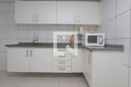 Casa à venda com 149m², 5 quartos e 2 vagasCozinha 2