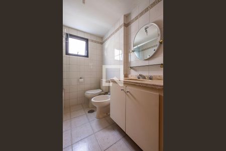Banheiro de apartamento para alugar com 1 quarto, 45m² em Jardins, São Paulo