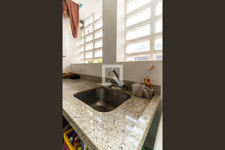 Apartamento à venda com 164m², 3 quartos e 1 vagaÁrea de Serviço