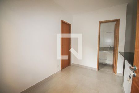 sala / cozinha de apartamento para alugar com 1 quarto, 27m² em Vila Nivi, São Paulo