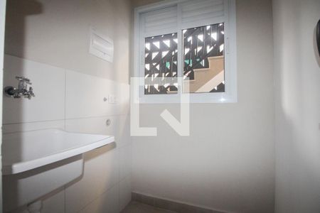 area de serviço de apartamento para alugar com 1 quarto, 27m² em Vila Nivi, São Paulo